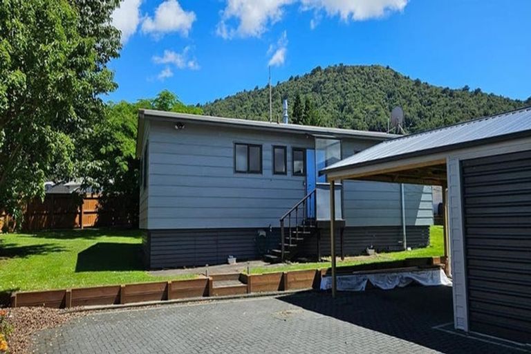 Photo of property in 2 Bay Grove, Pukehangi, Rotorua, 3015