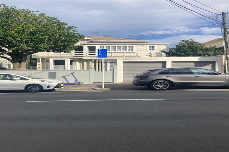 Photo of property in 23 Tinakori Road, Thorndon, Wellington, 6011