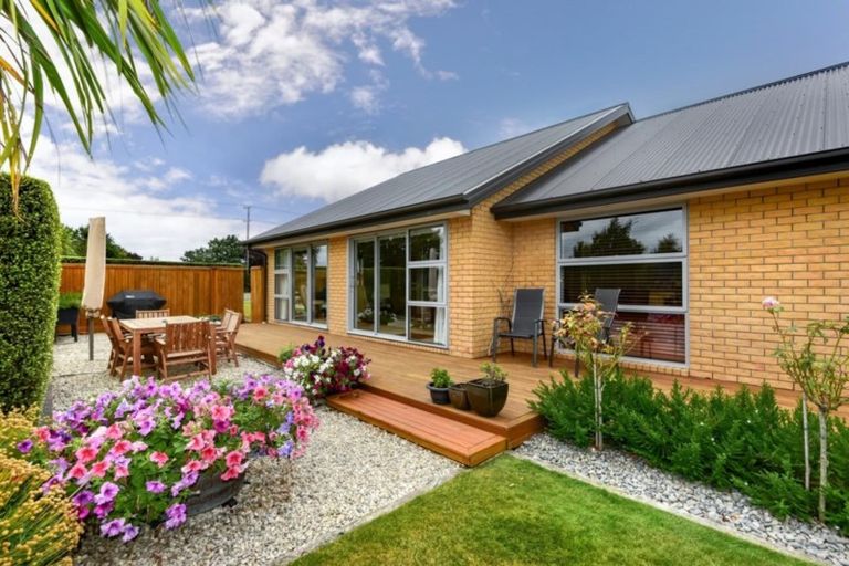 Photo of property in 44 Mclaughlins Road, Darfield, 7510