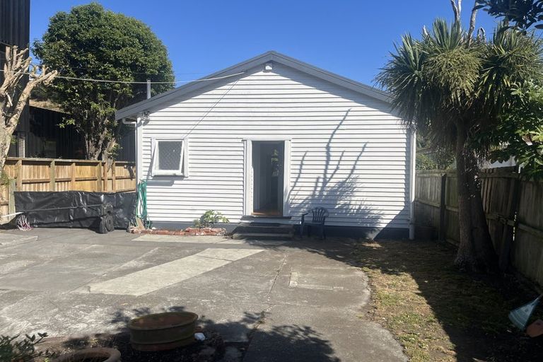 Photo of property in 35 Wakatu Avenue, Moncks Bay, Christchurch, 8081