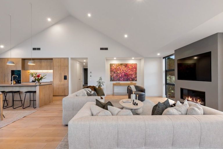 Photo of property in Kawarau Heights, 29 Kawarau Heights Boulevard, Lake Hayes, Queenstown, 9304