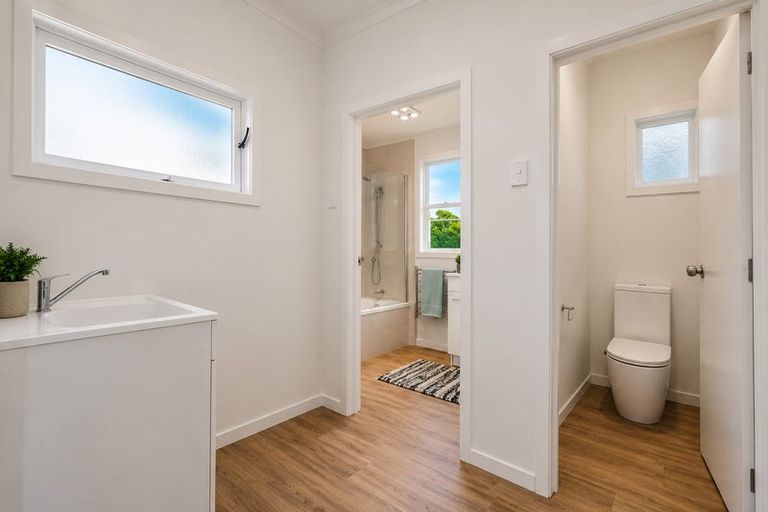 Photo of property in 1/62 Hillcrest Road, Papatoetoe, Auckland, 2025