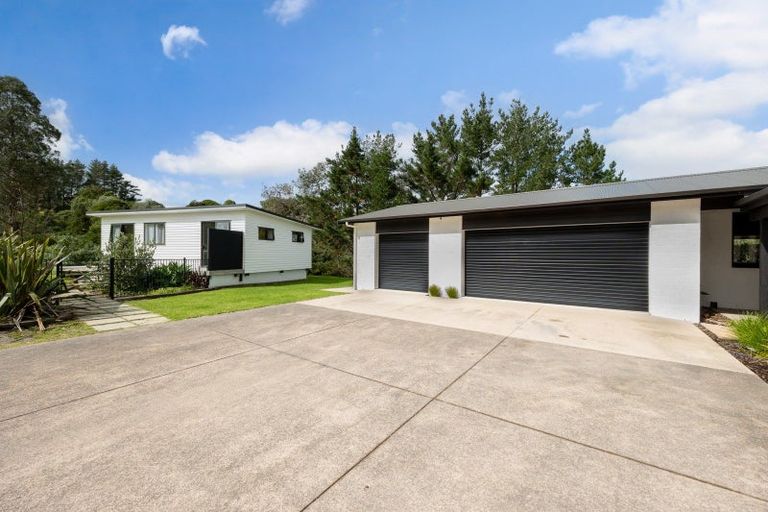 Photo of property in 47 Terry Smyth Drive, Kumeu, 0892