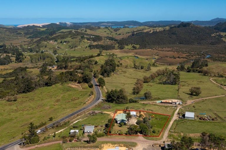 Photo of property in 15 Karuhiruhi Road, Oue, Kaikohe, 0473