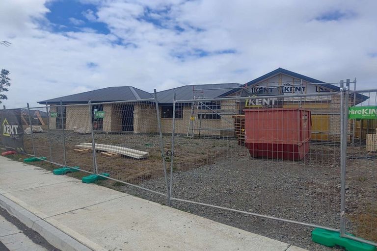 Photo of property in 24 Herridge Street, Woodend, 7691