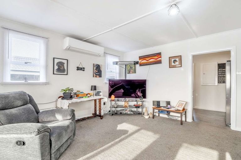 Photo of property in 18 Mcgregor Street, Milson, Palmerston North, 4414