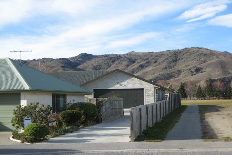 Photo of property in 12 Sunshine Court, Cromwell, 9310