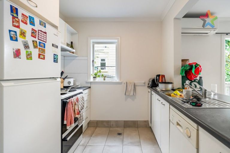 Photo of property in 11 Lancaster Street, Karori, Wellington, 6012