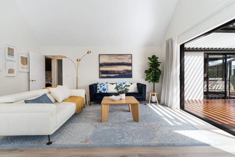 Photo of property in 910 Cashmere Road, Halswell, Christchurch, 8025