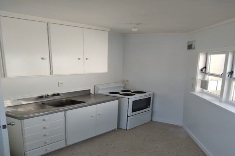 Photo of property in 218 Rintoul Street, Berhampore, Wellington, 6023