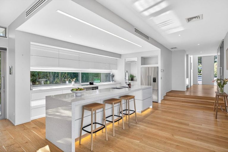 Photo of property in 2 Aglaia Place, Cracroft, Christchurch, 8022