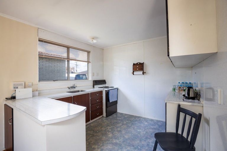 Photo of property in 4/50 Paynters Avenue, Strandon, New Plymouth, 4312