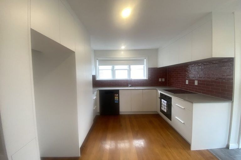 Photo of property in 63 Riverside Drive, Waiwhetu, Lower Hutt, 5010