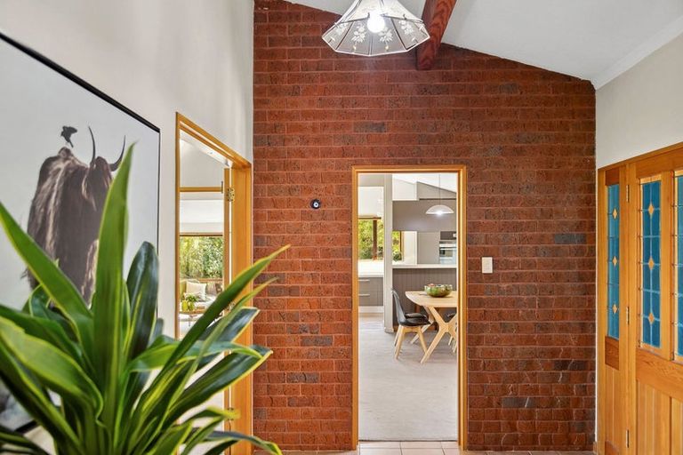 Photo of property in 1 Roto Place, Wanaka, 9305