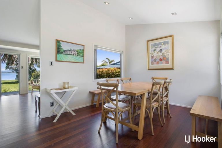 Photo of property in 13 Waione Avenue, Athenree, Waihi Beach, 3177