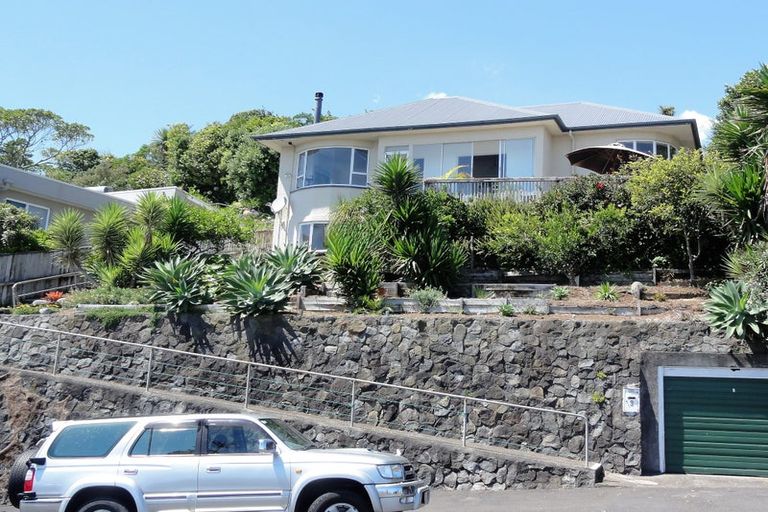 Photo of property in 9 South Road, Moturoa, New Plymouth, 4310