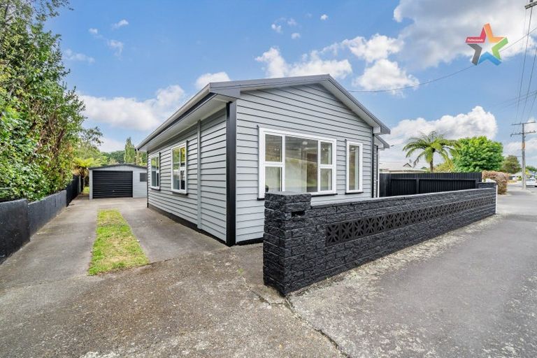 Photo of property in 8 Golf Road, Manor Park, Lower Hutt, 5019