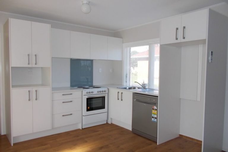 Photo of property in 1/43 Dale Crescent, Pakuranga, Auckland, 2010