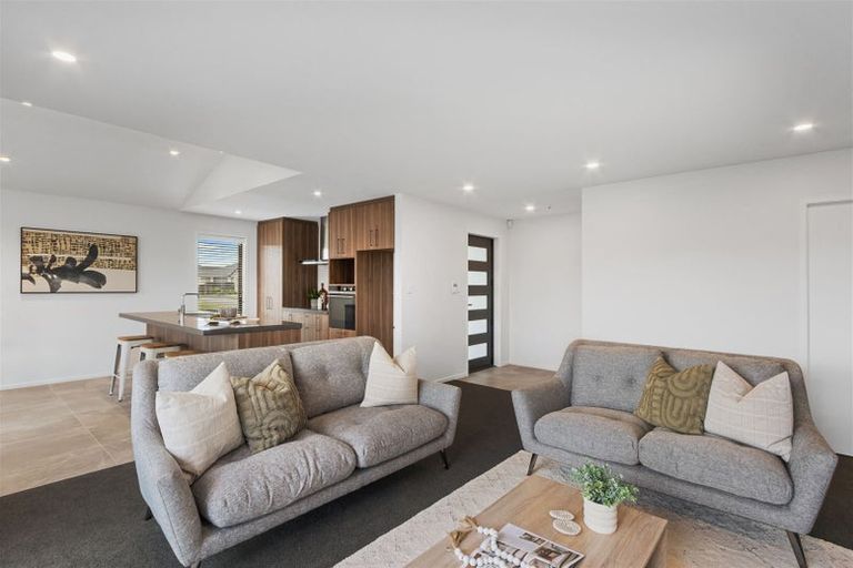 Photo of property in 24 Rannoch Drive, Yaldhurst, Christchurch, 8042