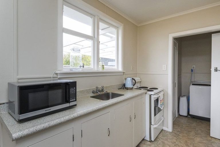 Photo of property in 11 Denbigh Place, Awapuni, Palmerston North, 4412