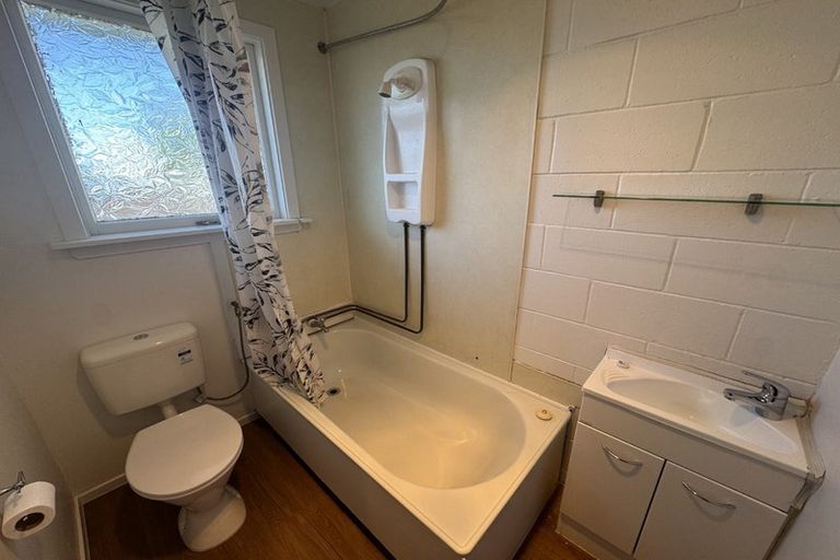 Photo of property in 6/225 Edgeware Road, Edgeware, Christchurch, 8013