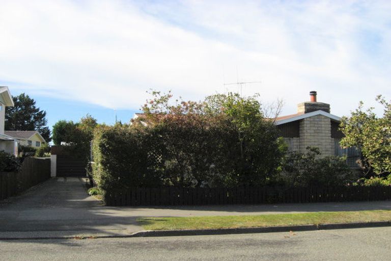Photo of property in 27 Cook Street, Oceanview, Timaru, 7910