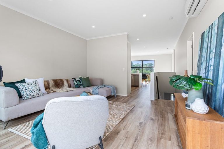 Photo of property in 25 Barrel Crescent, Swanson, Auckland, 0614