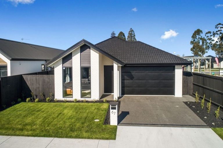 Photo of property in 67 Tara Crescent, Woodend, 7610