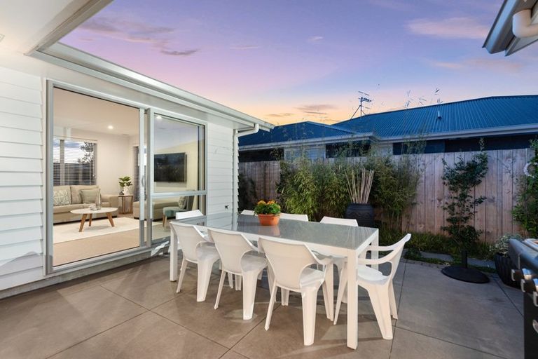 Photo of property in 138 Puhirake Crescent, Pyes Pa, Tauranga, 3112