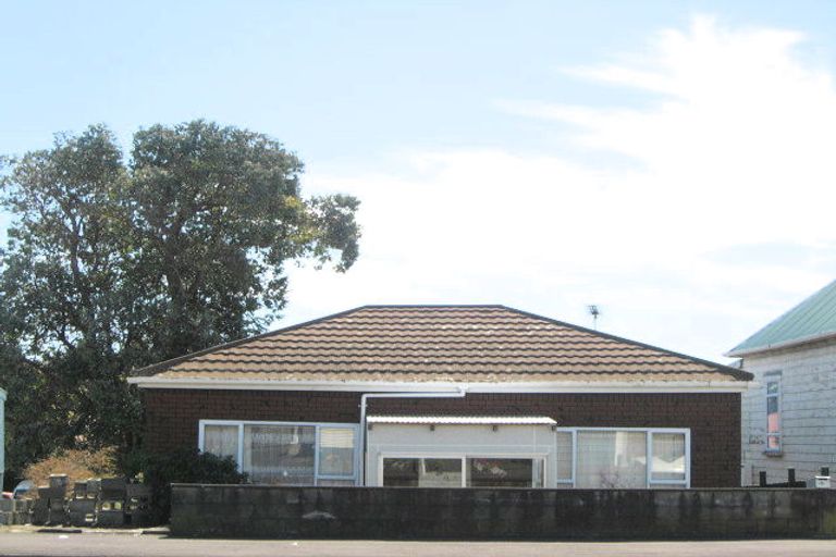 Photo of property in 198 Saint Aubyn Street, New Plymouth, 4310