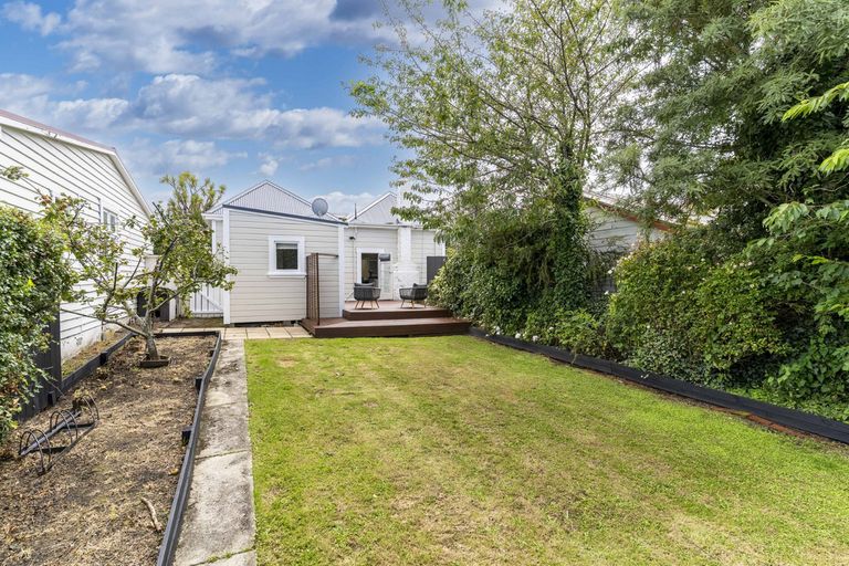 Photo of property in 742 Highgate, Maori Hill, Dunedin, 9010