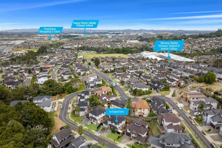 Photo of property in 10 Lucca Crescent, Flat Bush, Auckland, 2019