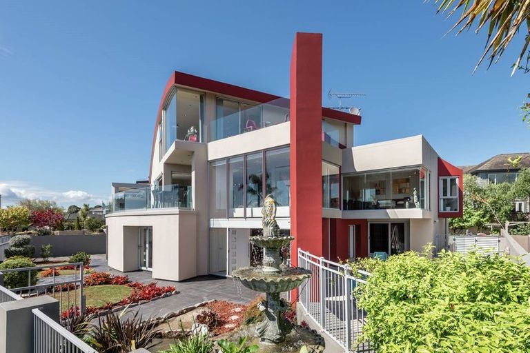 Photo of property in 61 Compass Way, Half Moon Bay, Auckland, 2012