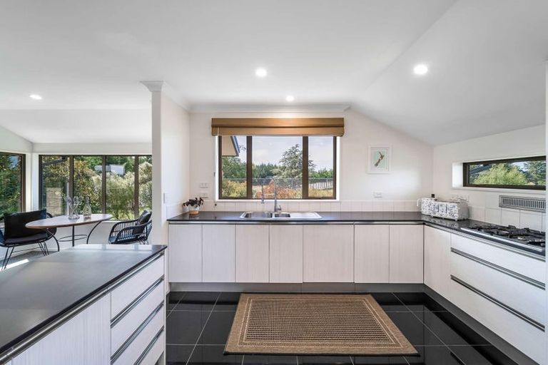 Photo of property in 568 Bower Avenue, Parklands, Christchurch, 8083