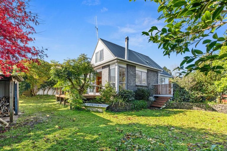 Photo of property in 30 Te Arawa Place, Welcome Bay, Tauranga, 3112