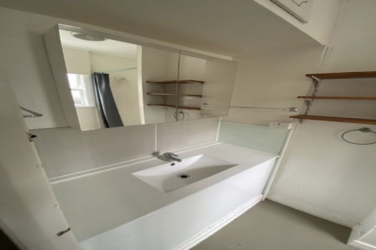 Photo of property in 29 Esmonde Road, Takapuna, Auckland, 0622