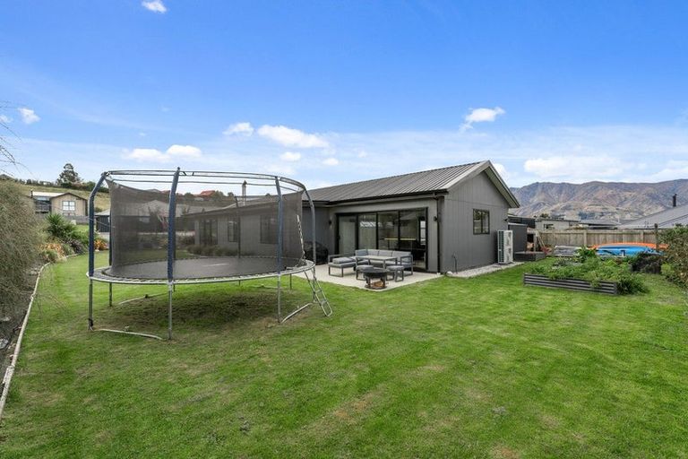 Photo of property in 24 Woodpecker Street, Lake Hawea, Wanaka, 9382