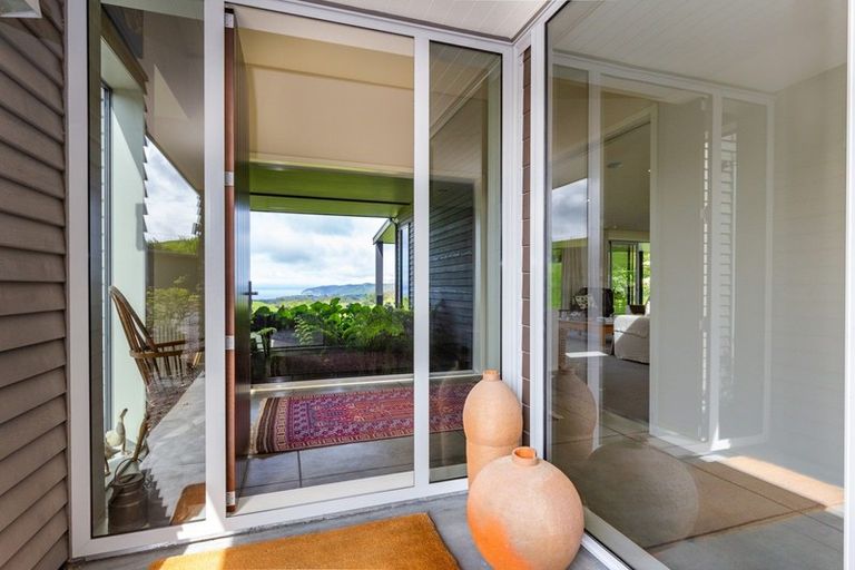 Photo of property in 37 Hepina Heights, Kinloch, Taupo, 3377