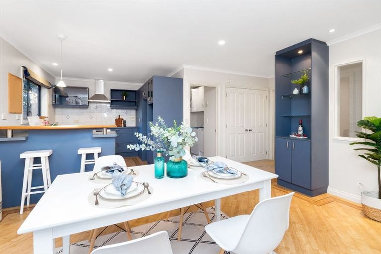 Photo of property in 6b Fovant Street, Russley, Christchurch, 8042