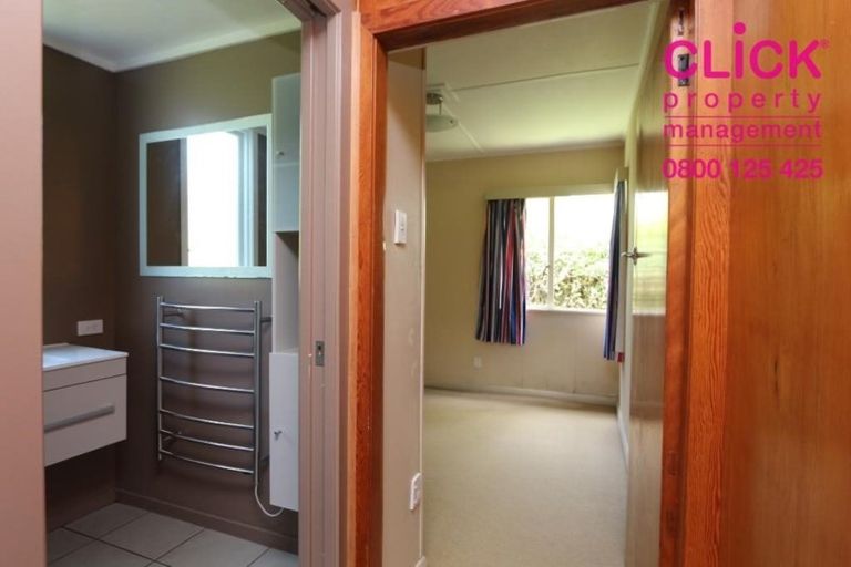 Photo of property in 296 Helensburgh Road, Helensburgh, Dunedin, 9010