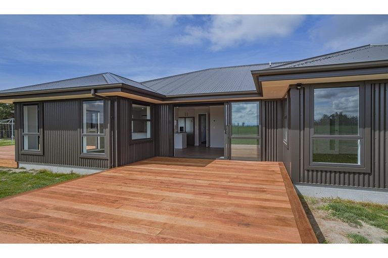 Photo of property in 115 Divan Road, Levels, Timaru, 7975