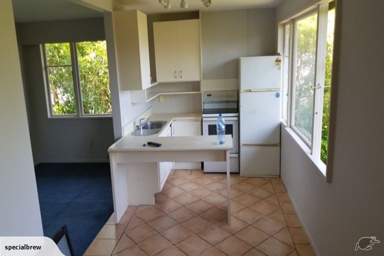 Photo of property in 64 Kinghorne Street, Strathmore Park, Wellington, 6022