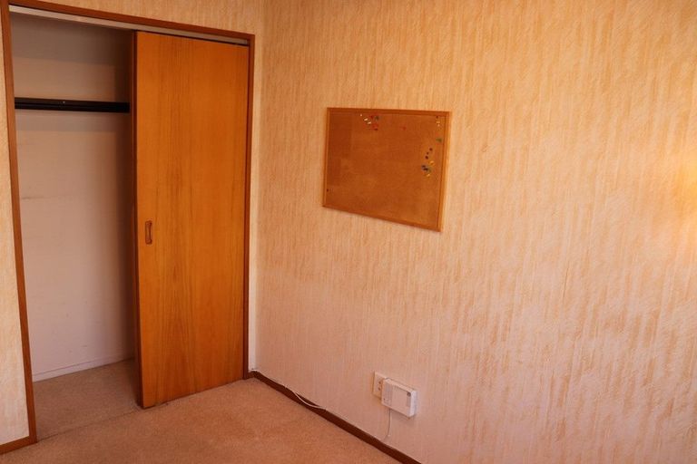 Photo of property in 5 Seville Court, Terrace End, Palmerston North, 4410