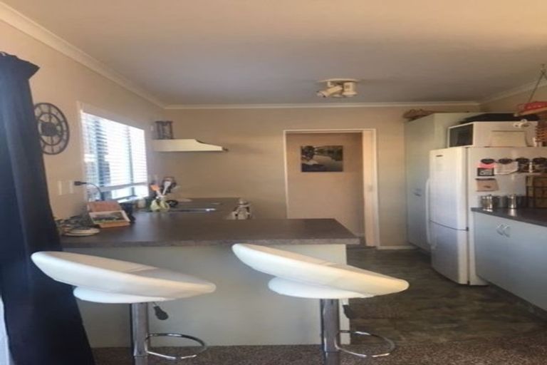 Photo of property in 28 Bellevue Road, Brookfield, Tauranga, 3110