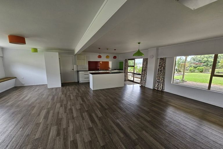 Photo of property in 18a Carnoustie Drive, Wattle Downs, Auckland, 2103