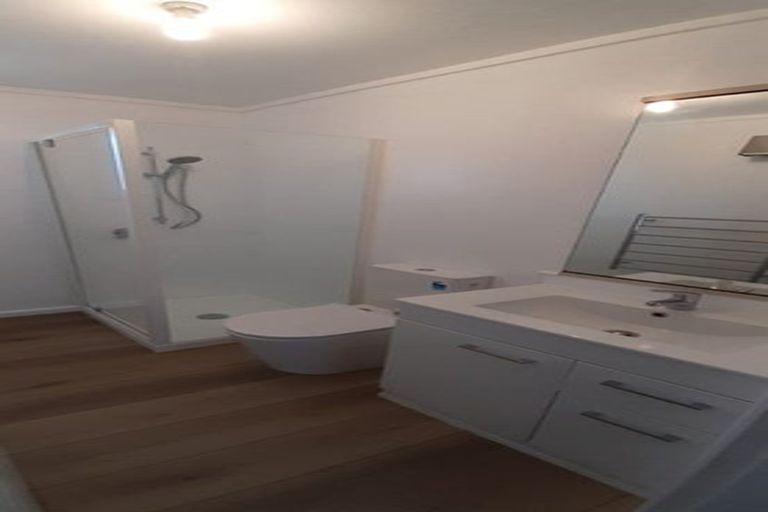 Photo of property in 2/38 North Avon Road, Richmond, Christchurch, 8013