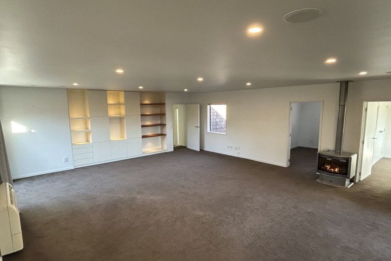 Photo of property in 70 Upton Street, Wanaka, 9305