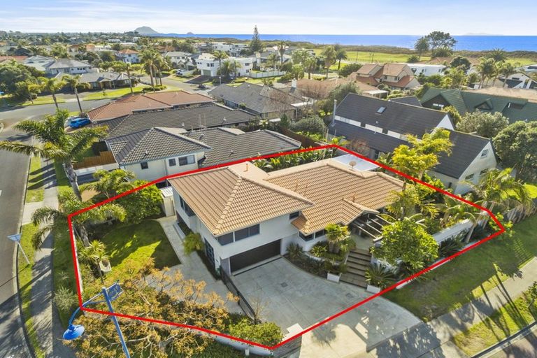 Photo of property in 1 Malibu Key, Papamoa Beach, Papamoa, 3118