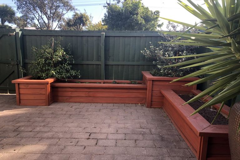 Photo of property in 6/324 Worcester Street, Linwood, Christchurch, 8011