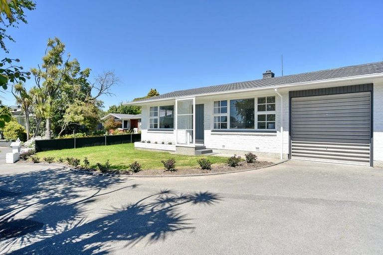 Photo of property in 2/12 Dellow Place, Spreydon, Christchurch, 8024